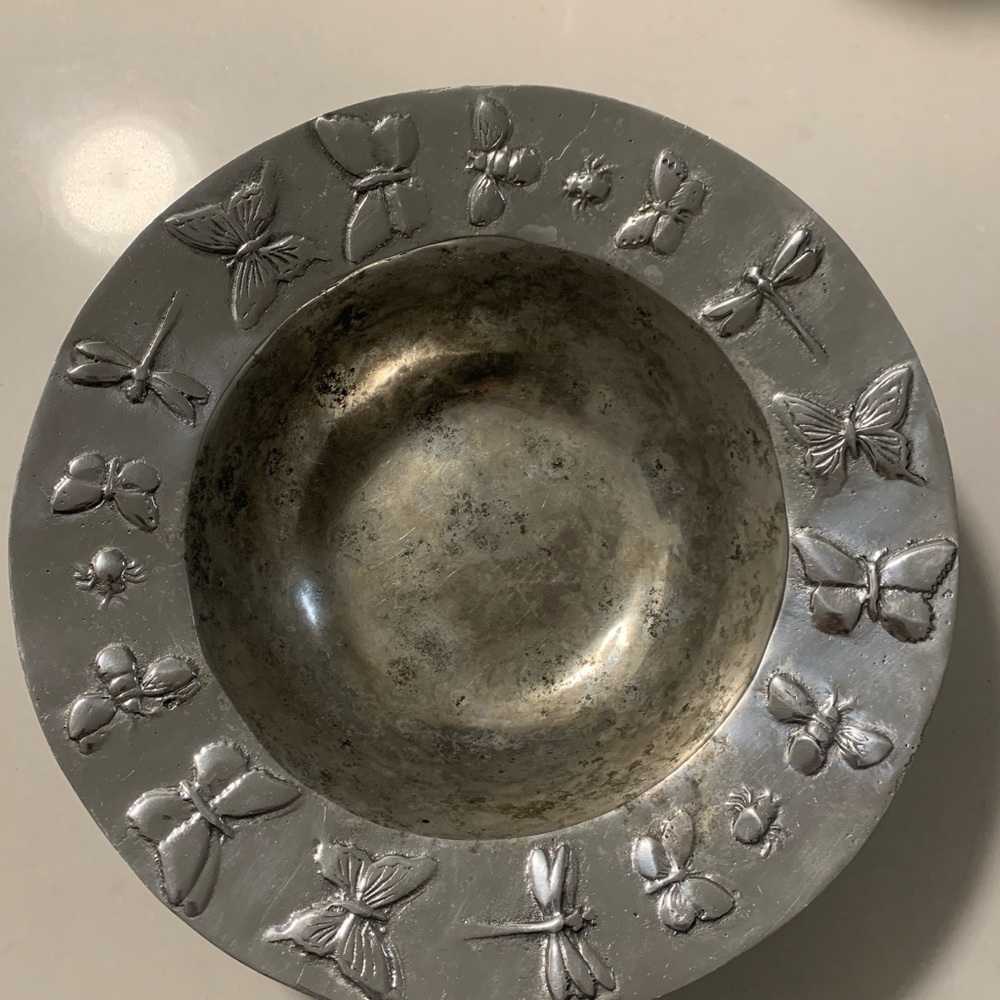 VINTAGE Large Aluminum Butterfly Dragonfly Bees Decorated Bowl 13 7/8” W, 3.5” H